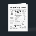 1977年あなたが生まれ誕生日カード サンキューカード<br><div class="desc">1977年の誕生日カードでタイムスリップ！歴史的な瞬間とスリリングな事実に満ち溢れ、それは特別なカスタム日のために作られている。この誕生日カードは、当時の人生の洞察とスナップショットで満ちている。ディスコ熱や激しい熱狂、ビデオゲームの誕生などの注目すべきイベントから、一般的な赤ん坊の名前や最初のデジタルカメラ、電子メール、携帯電話などの画期的な発明など、知られていないが同等に重要な詳細まで、このカードは1970年代の歴史の本物の宝庫である。平均収入、羽毛や泡のようなファッショナブルなトレンド、ディスコのシャツ、プラットフォームシューズなど、さまざまな側面を探索し、当時のスラングやパンやガソリンなどの日常雑貨の典型的な費用を加える。1970年代の人生を魅了する過去への没入型の旅で、1977年の誕生日カードの中に独身のある。誕生日カードの中：私たちは時間に旅を取る、そう甘い、戻る時間に旅行し、思い出を持っては、最後に思い出でいっぱいの保年、世界のイベントから過ぎた傾向まで。ハッピーバースデー!</div>