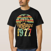 1977年ハッピーバースデーギフト、ヴィンテージ1977年Me Tシャツ (正面)