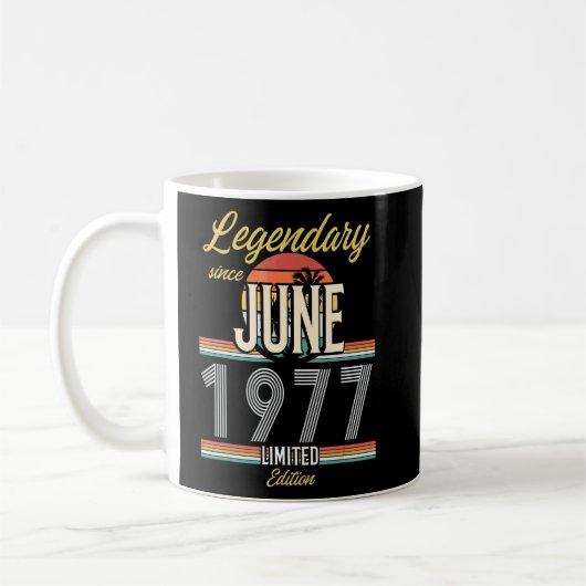 1977年6月以来の伝説的ヴィンテージ コーヒーマグカップ (左)