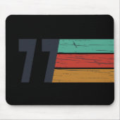 1977生まれ年のヴィンテージ誕生日ギフト マウスパッド (正面)
