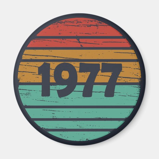 1977生まれ年のヴィンテージ誕生日ギフト マグネット (正面)