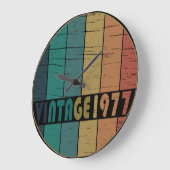 1977生まれ年のヴィンテージ誕生日 ラージ壁時計 (傾斜)