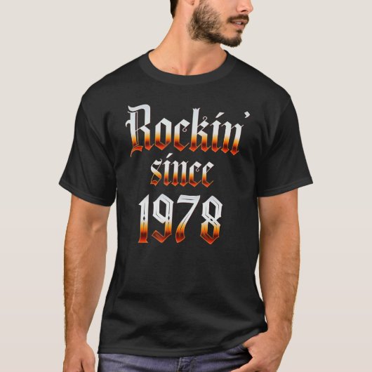 1978年から45番目の誕生日ロックラヴクラシックィー Tシャツ (正面)