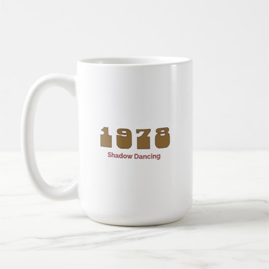 1978年の年間トップソング コーヒーマグカップ (左)