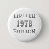 1978年生まれの誕生日限定版 缶バッジ (正面)