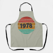 1978生まれ年のヴィンテージ誕生日ギフト エプロン (正面)