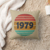 1979生まれ年のヴィンテージ誕生日ギフト クッション (ブランケット)