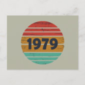 1979生まれ年のヴィンテージ誕生日ギフト シーズンポストカード (正面)