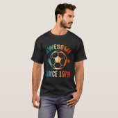 1979素晴らし年からチーム誇りを持ったサッカーB日Py Tシャツ (正面フル)