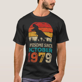 1979素晴らし年10月43誕生日ボーイディノス以来 Tシャツ