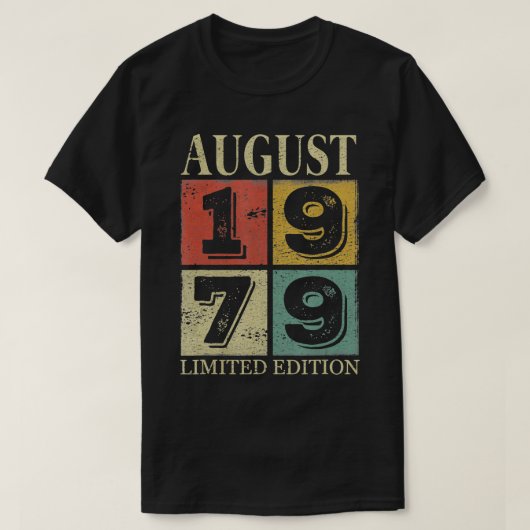 1979 威厳がある 42歳誕生日ギフト男性へWo Tシャツ (デザイン正面)