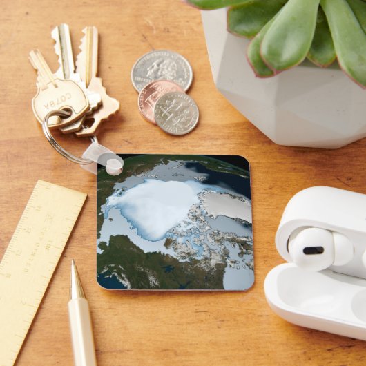 1980年に海氷のカバレッジを示す惑星の地球。 キーホルダー (デスク)