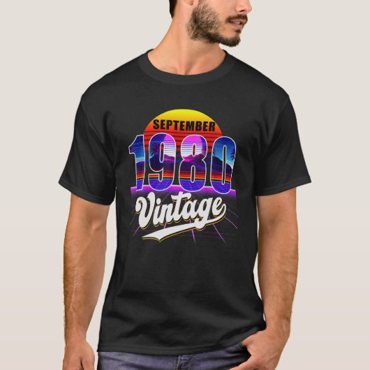 1980年9月レトロ41番目の誕生日Vaporwave 40s Tシャツ (正面)