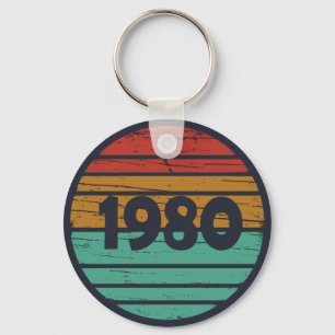 1980生まれ年のヴィンテージ誕生日ギフト キーホルダー