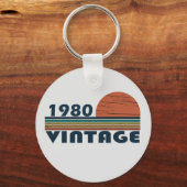 1980生まれ年のヴィンテージ誕生日ギフト キーホルダー (正面)