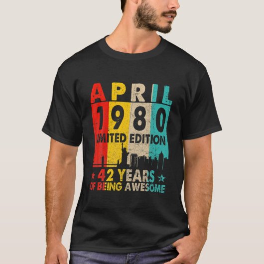 1980素晴らし年4月以降42回目の誕生日ヴィンテージRet Tシャツ (正面)