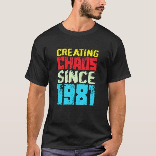1981年から混沌を創り出す41年の原因チャオ Tシャツ (正面)