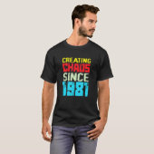 1981年から混沌を創り出す41年の原因チャオ Tシャツ (正面フル)