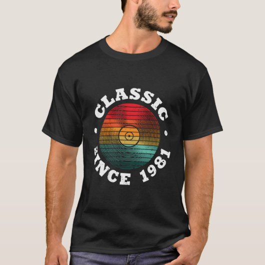 1981年以来のレコード音楽 Tシャツ (正面)