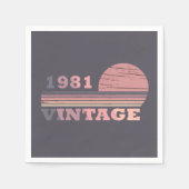 1981生まれ年のヴィンテージ スタンダードカクテルナプキン (正面)