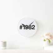 1982ハッシュタグ43誕生日記念日 ラウンド壁時計 (ホーム)