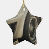 1982年のシボレー・コルベットのコレクターの版車輪 セラミックオーナメント (左)