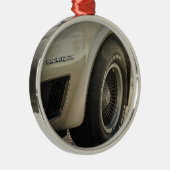 1982年のシボレー・コルベットのコレクターの版車輪 メタルオーナメント (右)