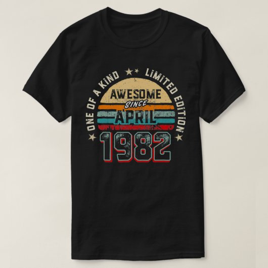 1982年の素晴らしヴィンテージ以来の伝説である男性へ Tシャツ (デザイン正面)