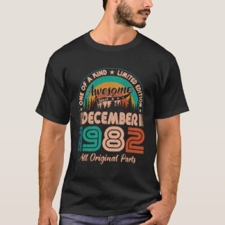 1982年12月誕生日素晴らし1982年12月以降 Tシャツ