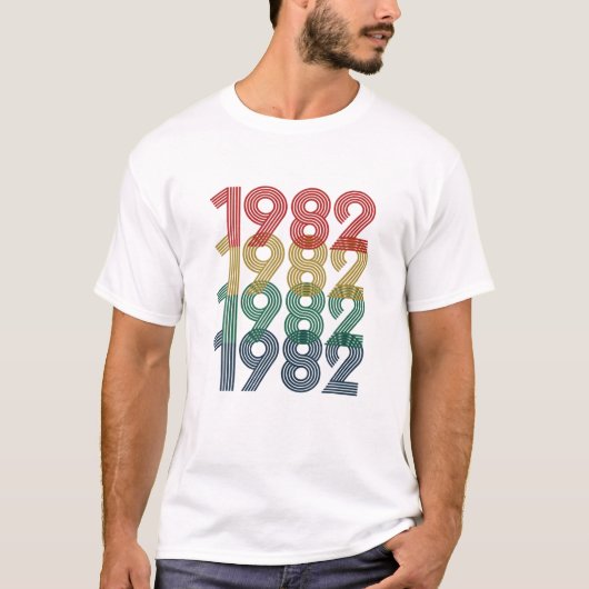 1982年40歳生まれの男たち Tシャツ (正面)
