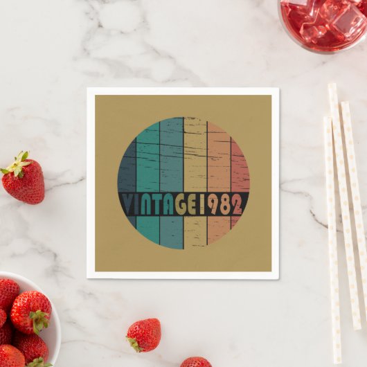 1982生まれ年のヴィンテージ生誕 スタンダードカクテルナプキン (インサイチュ)