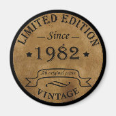 1982生まれ年のヴィンテージ生誕 マグネット (正面)