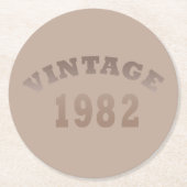 1982生まれ年のヴィンテージ生誕 ラウンドペーパーコースター (正面)