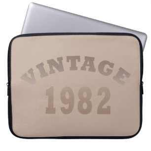 1982生まれ年のヴィンテージ生誕 ラップトップスリーブ