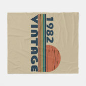 1982生まれ年のヴィンテージ誕生日ギフト フリースブランケット (正面(横))