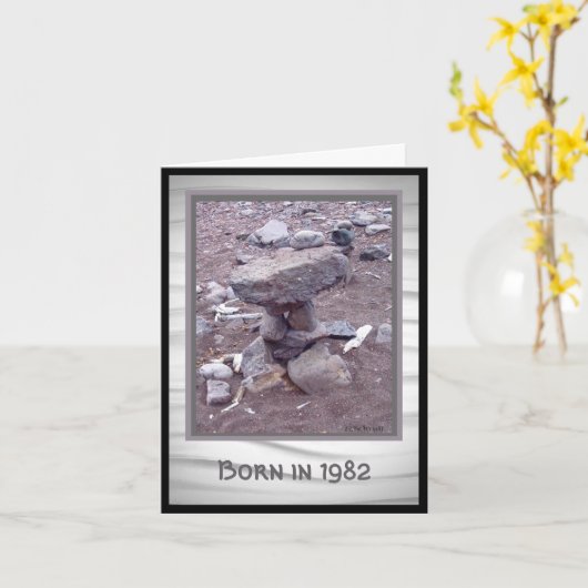 1982生まれ年の誕生日おもしろいファクトカード カード (黄色い花)