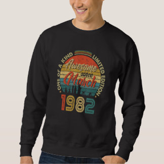 1982素晴らし年3月ヴィンテージ40歳 スウェットシャツ