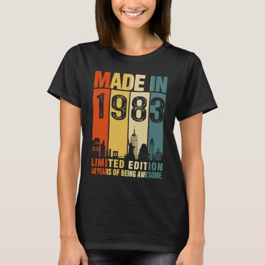 1983年に作られた40年の女性 Tシャツ (正面)