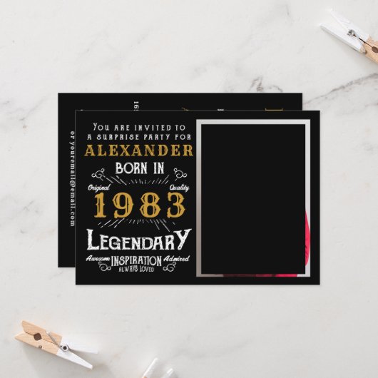 1983年生まれ黒金ゴールドレトロ写真 招待状 (正面/裏面インサイチュ)