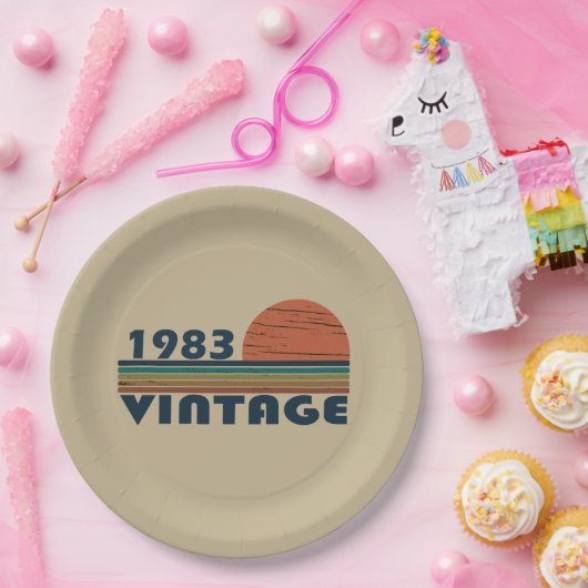 1983生まれ年のヴィンテージ誕生日ギフト ペーパープレート (パーティー)