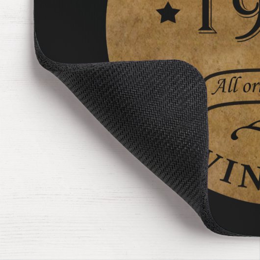 1983生まれ年のヴィンテージ誕生日ギフト マウスパッド (コーナー)