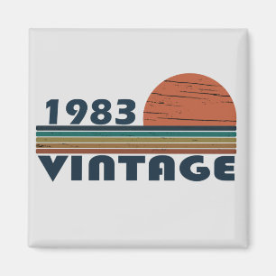 1983生まれ年のヴィンテージ誕生日ギフト マグネット