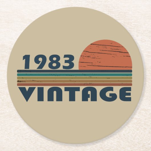 1983生まれ年のヴィンテージ誕生日ギフト ラウンドペーパーコースター (正面)