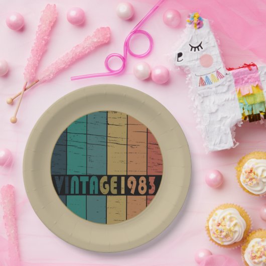 1983生まれ年のヴィンテージ ペーパープレート (パーティー)