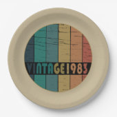 1983生まれ年のヴィンテージ ペーパープレート (正面)