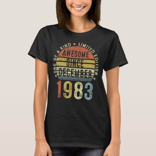 1983素晴らし年12月以来39歳の出産 Tシャツ (正面)