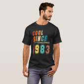 1983誕生日ヴィンテージカッコいいスタイル1983 40th B Tシャツ (正面フル)
