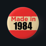 1984年の誕生・レトロ製40th birthday pin 缶バッジ<br><div class="desc">1984年のレトロなスタイルのバースデー生まれタバッジ。 40歳のバースデーピン</div>