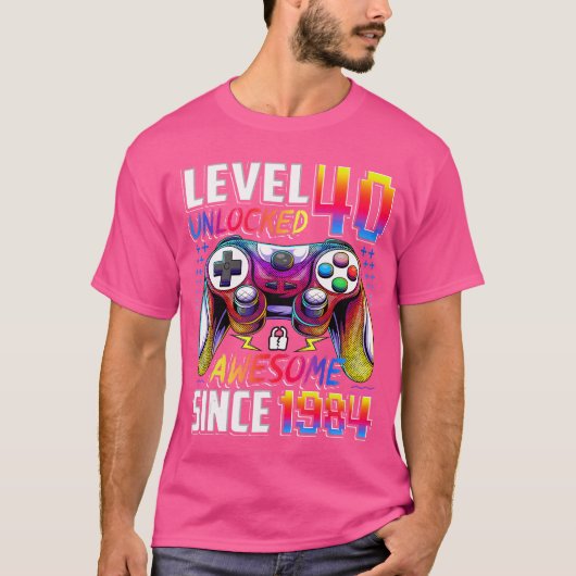 1984年生まれのあなたへ レベル40解放 40歳の誕生日おめでとう Tシャツ (正面)