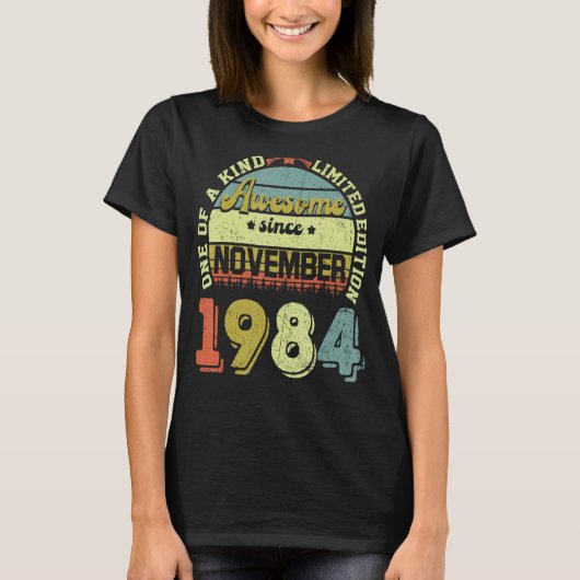 1984年11おもしろい月38日素晴らしから38歳 Tシャツ (正面)